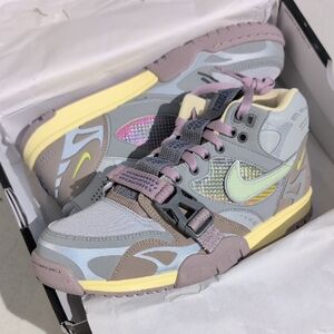 Nike Air Trainer 1 Utility - Smoke Grey Honeydew - Men Size 10.5 ( DH7338-002 )